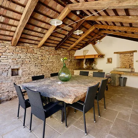 Haus Principi 400s * Grožnjan