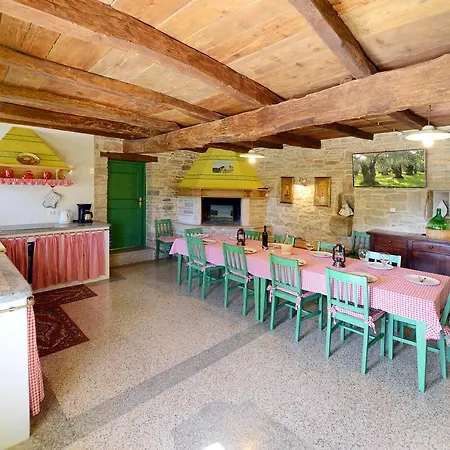 בית נופש Haus Principi 400s Grožnjan