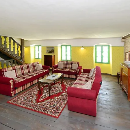 Haus Principi 400s בית נופש Grožnjan