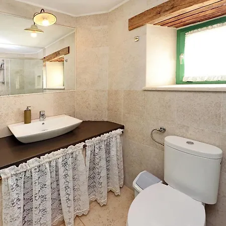 Holiday home Haus Principi 400s Groznjan